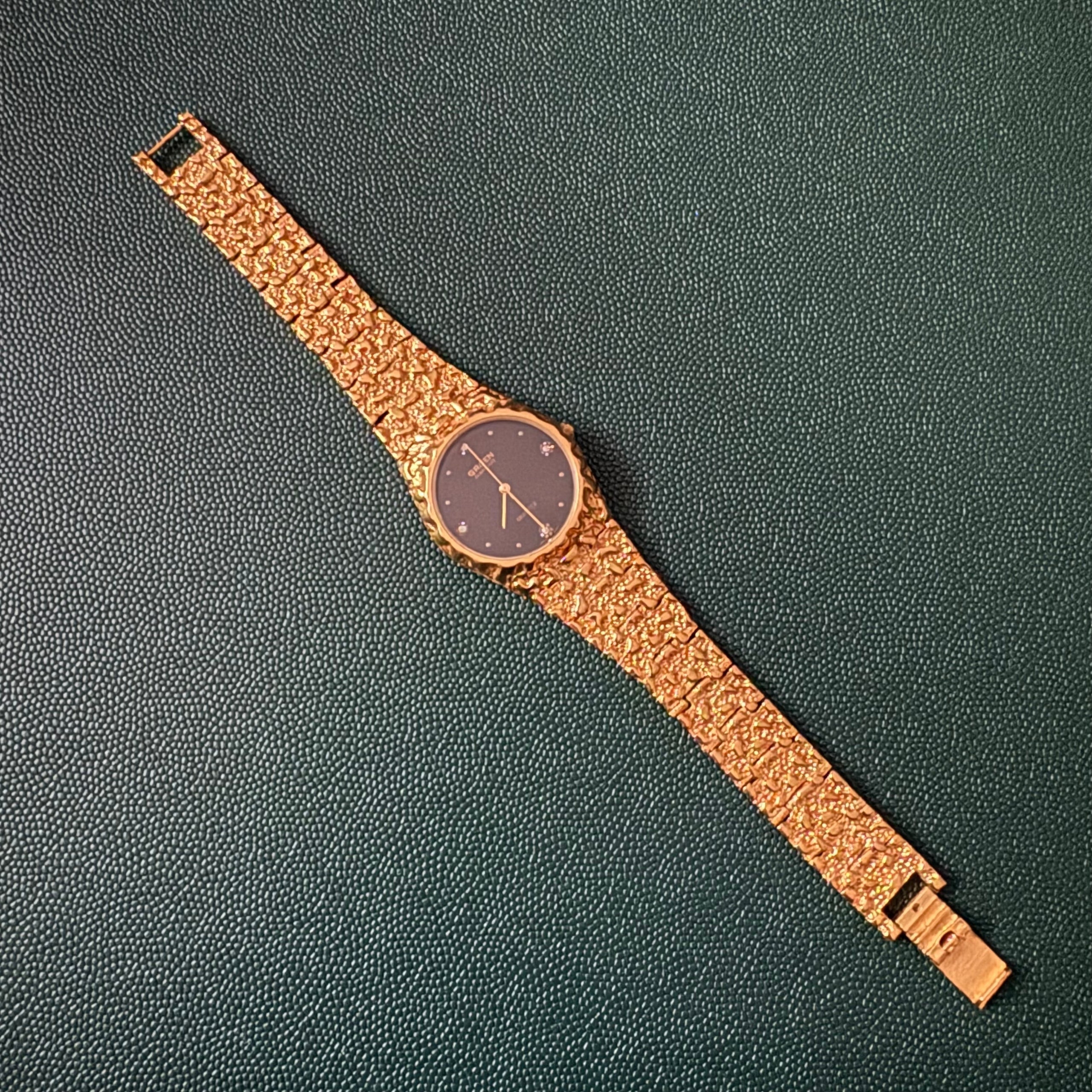 Gruen Gold Tone Nugget Watch | Alahas Vintage Boutique